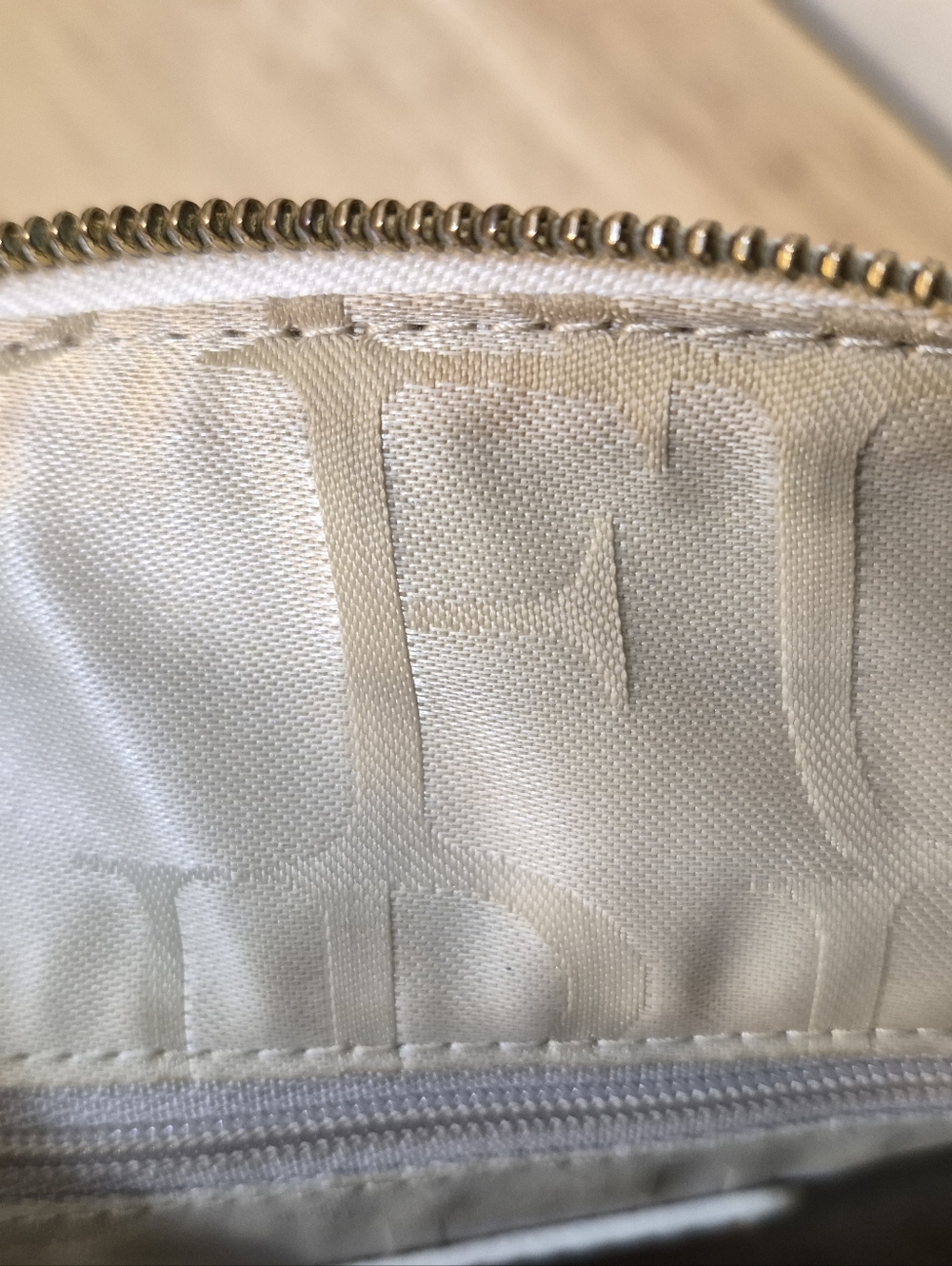 Furla White Satchel Crossbody Bag - Picture 16 of 16